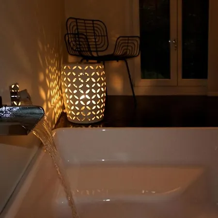 Big With Private Courtyard * Benátky