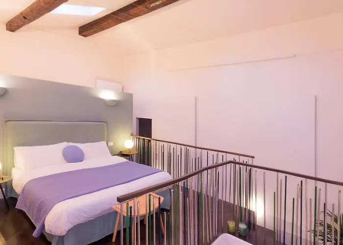 Lägenhet Big With Private Courtyard *