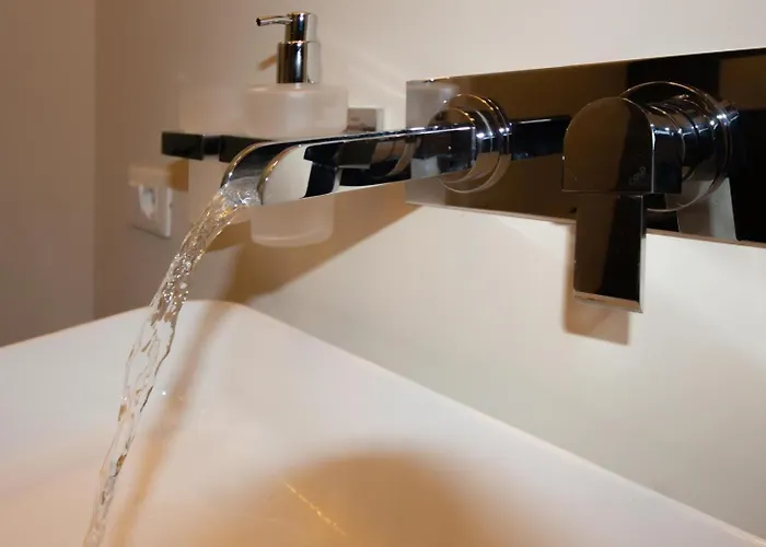 Apartment Big With Private Courtyard *